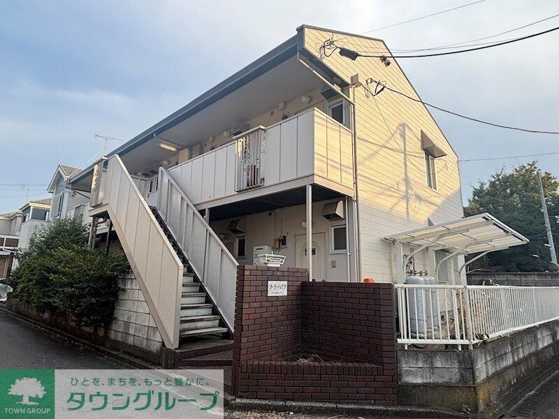 ソーラーハイツの物件外観写真