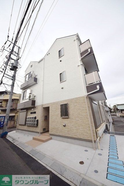 トロンの物件外観写真