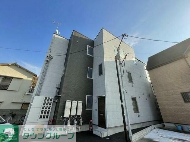 リブ・フォースの物件外観写真