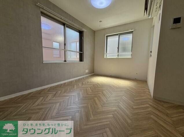 リブ・フォースの物件内観写真