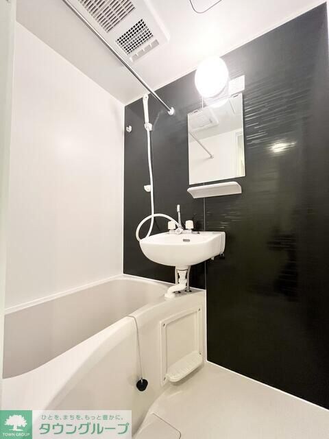 コンフォール新小岩の物件内観写真