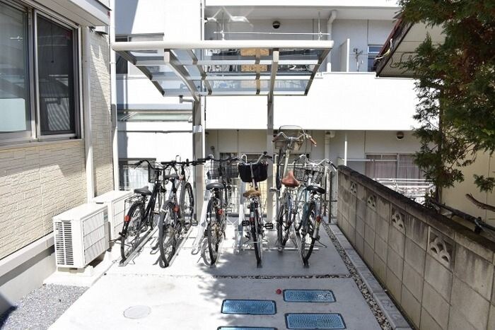 コンフォールの物件内観写真