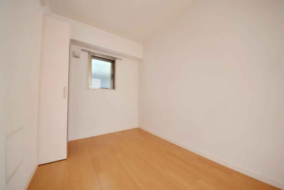 ラフレ東川口の物件内観写真