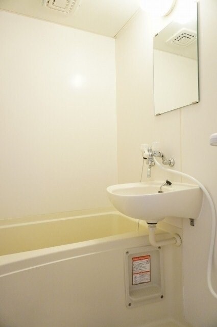 ラカーサ壱番館の物件内観写真