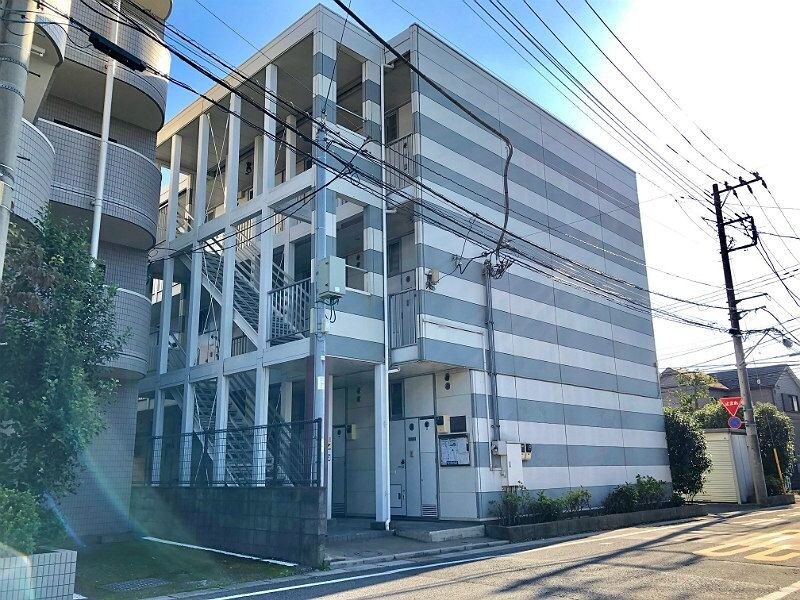 レオパレスラヴェンナの物件外観写真