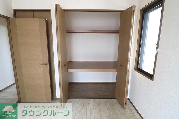 ハイカムール駒形の物件内観写真