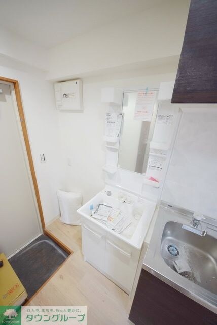 クリスタルガーデンの物件内観写真