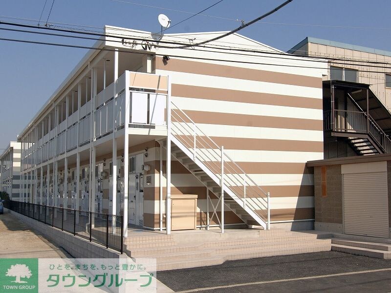 レオパレスMOREの物件外観写真