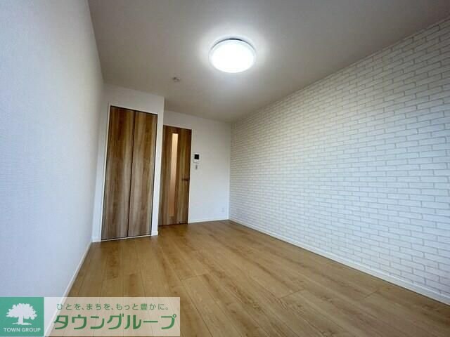 The Garlandsの物件内観写真