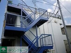 信和マンションの物件外観写真