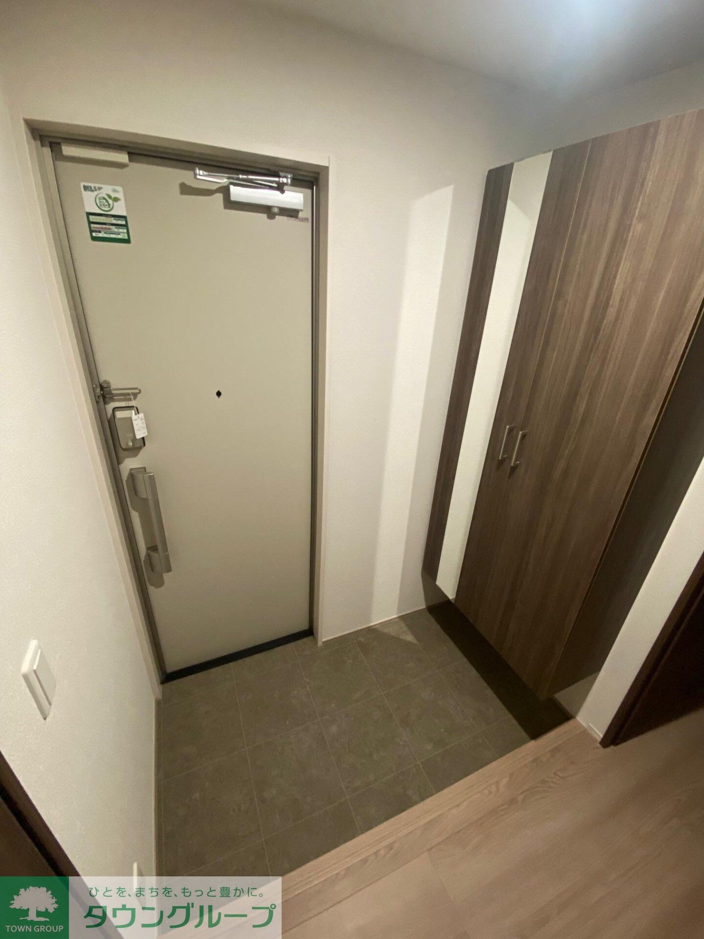 ノーブルパレス上木崎の物件内観写真