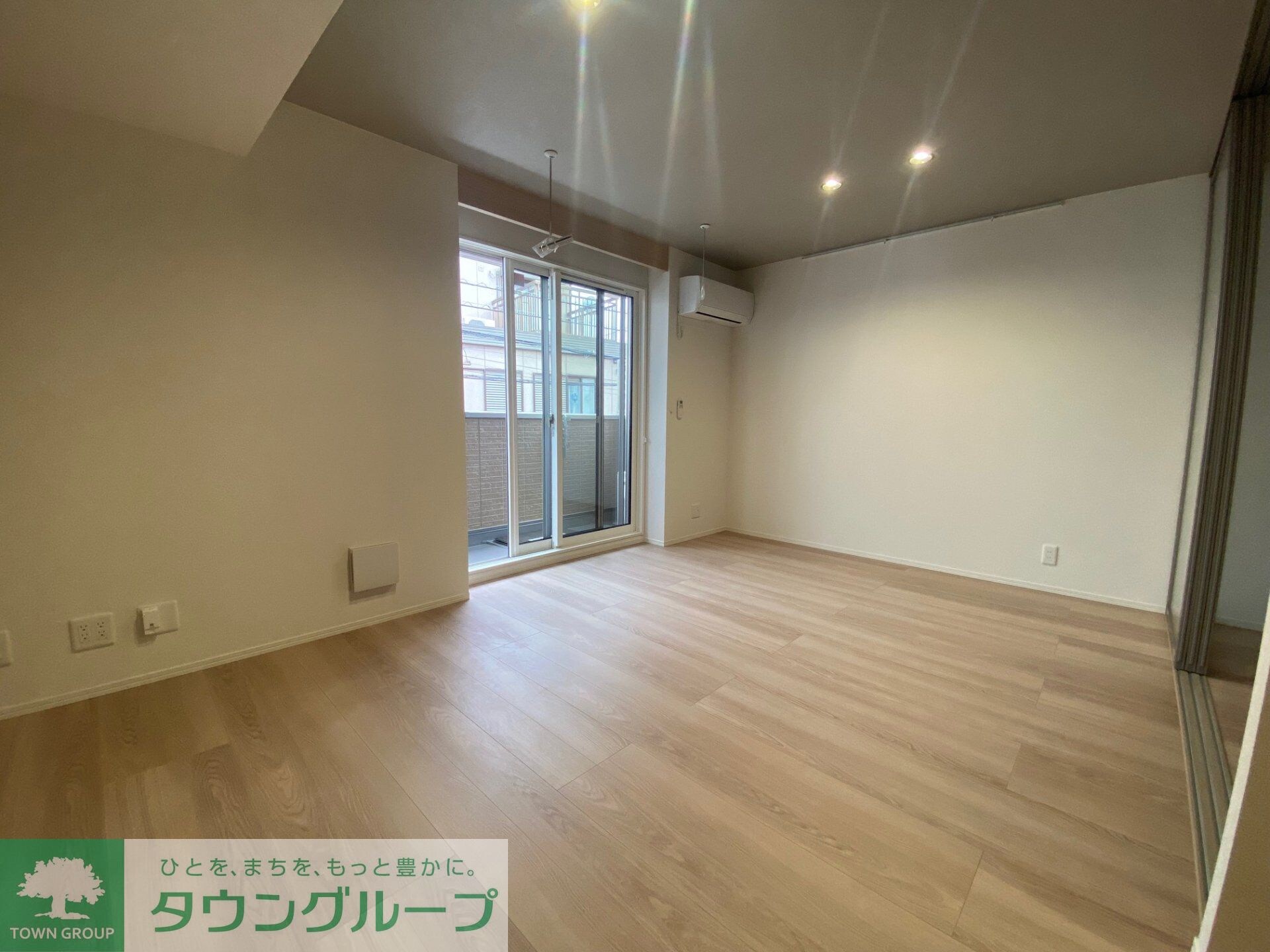 ノーブルパレス上木崎の物件内観写真