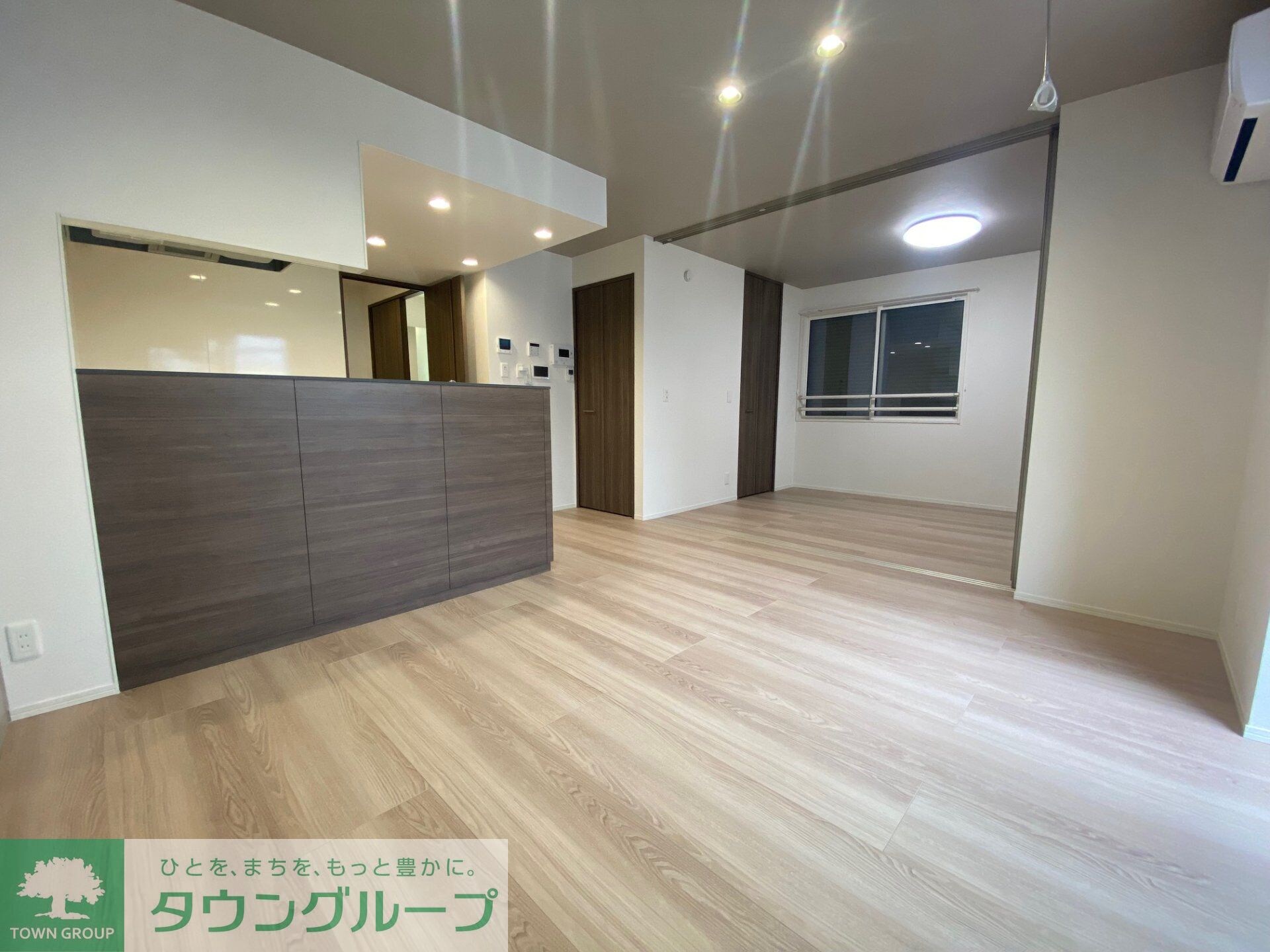 ノーブルパレス上木崎の物件内観写真