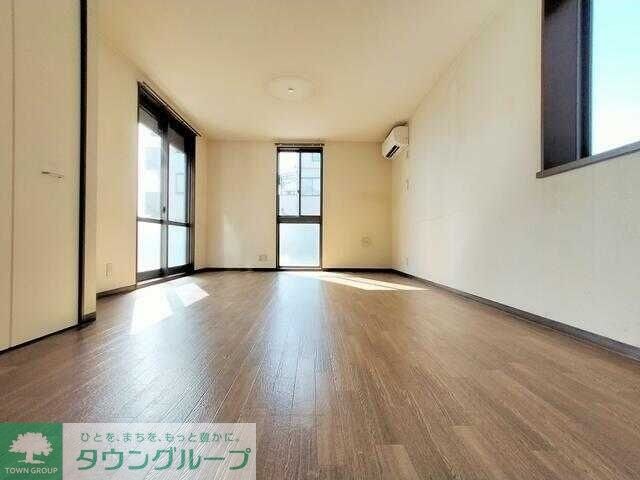 ドミエールAの物件内観写真