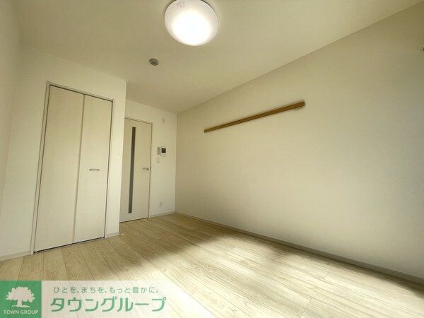 ヴィラ川口元郷の物件内観写真