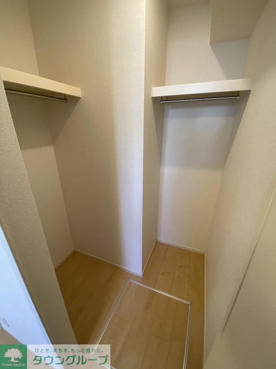 ルミエールIIIの物件内観写真