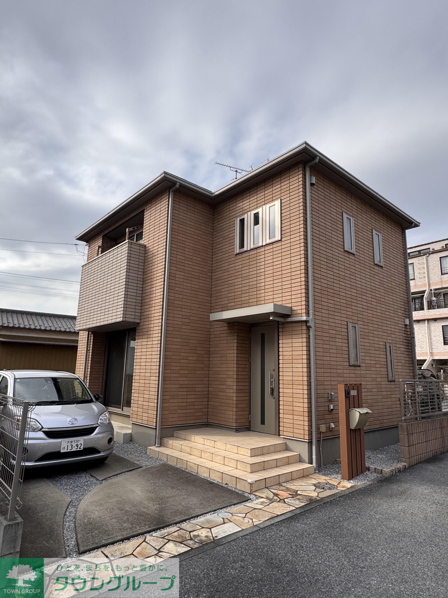 レフトホース東浦和の物件外観写真