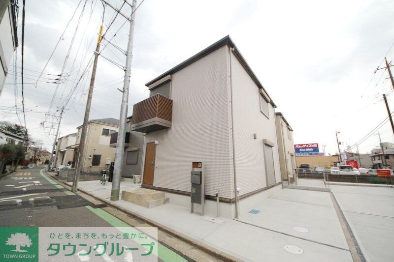 浦和区上木崎戸建Cの物件外観写真