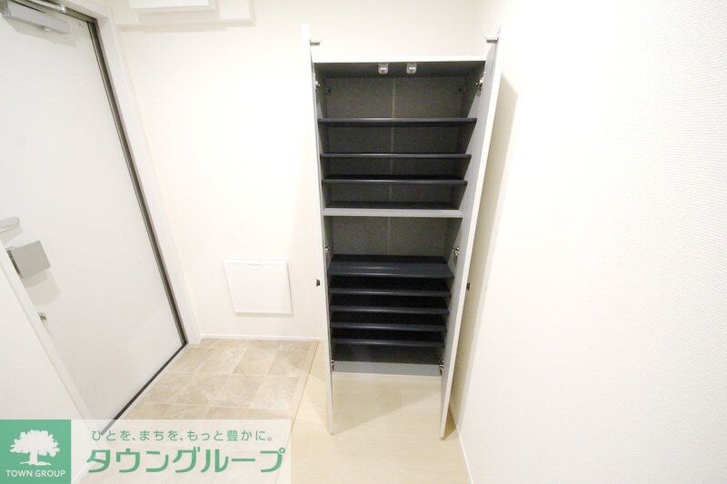 浦和区上木崎戸建Cの物件内観写真