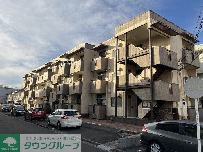 サンパーク816の物件外観写真