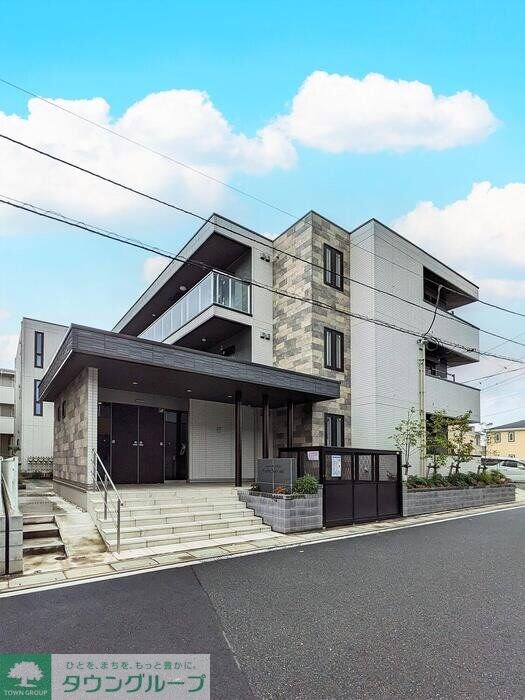 レスティングスウェル浦和の物件外観写真