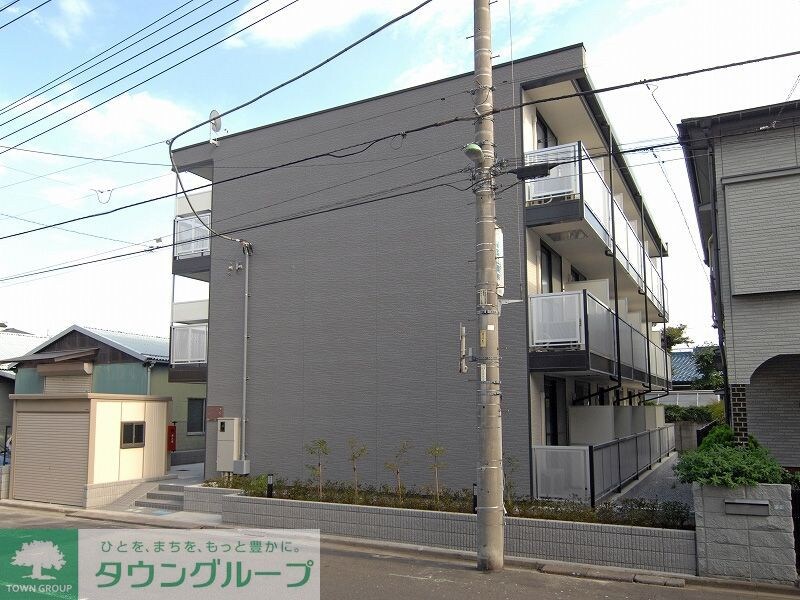 レオパレスアヴリオの物件外観写真