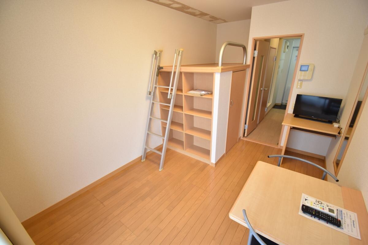 レオパレスM&Kの物件内観写真