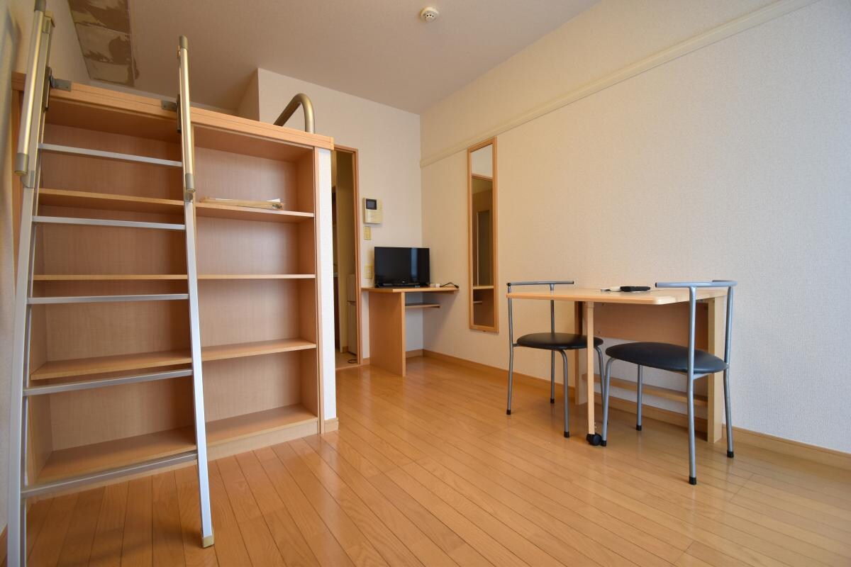 レオパレスM&Kの物件内観写真