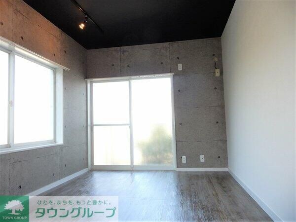 サングロリアスコーポの物件内観写真