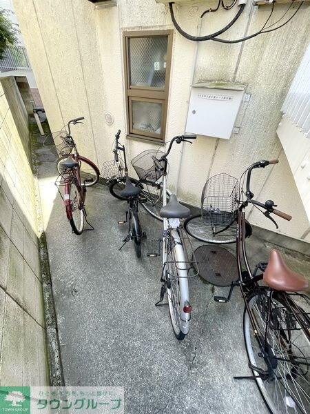 グランドステータス日高の物件内観写真