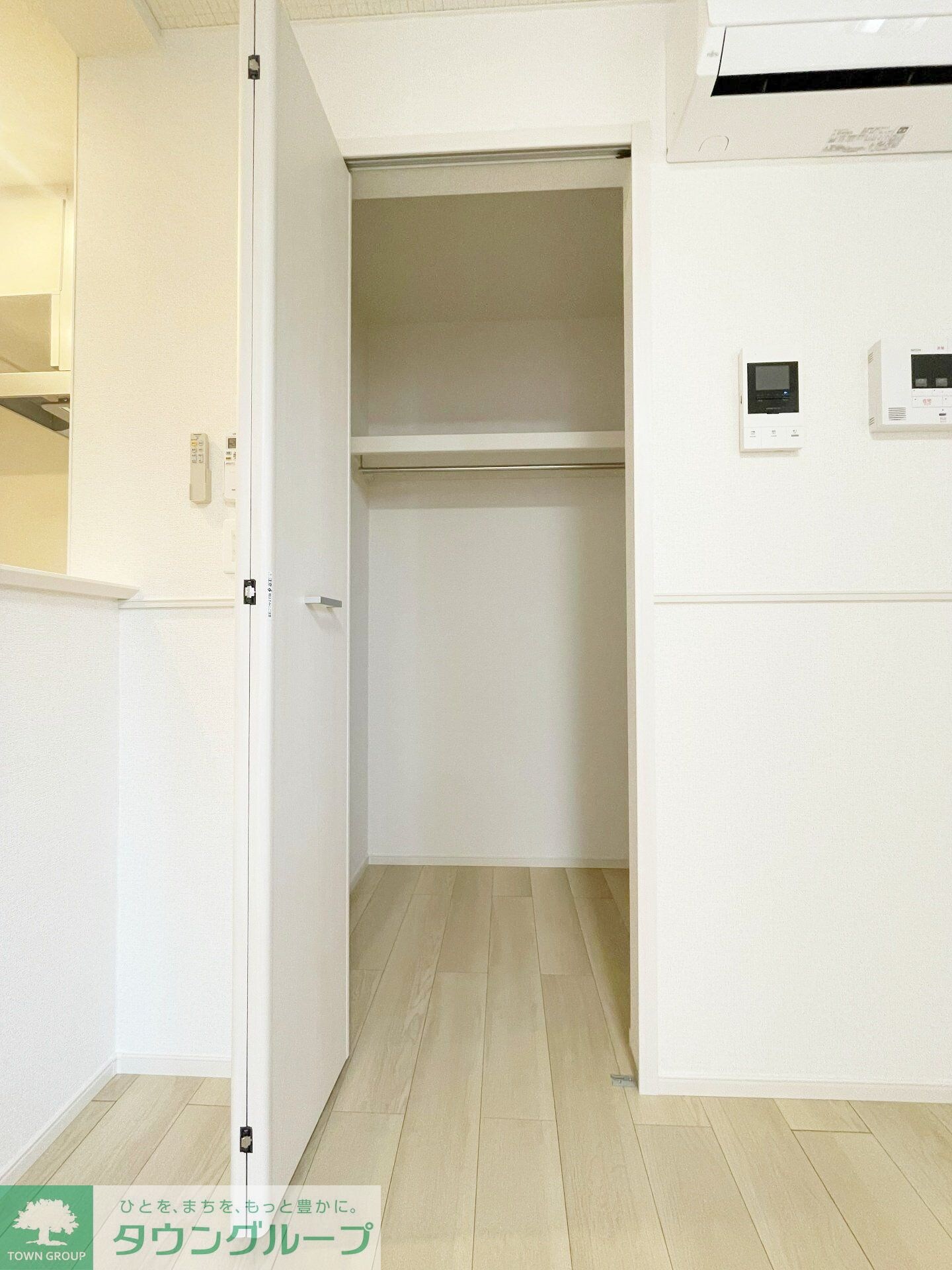 アヴァロンの物件内観写真