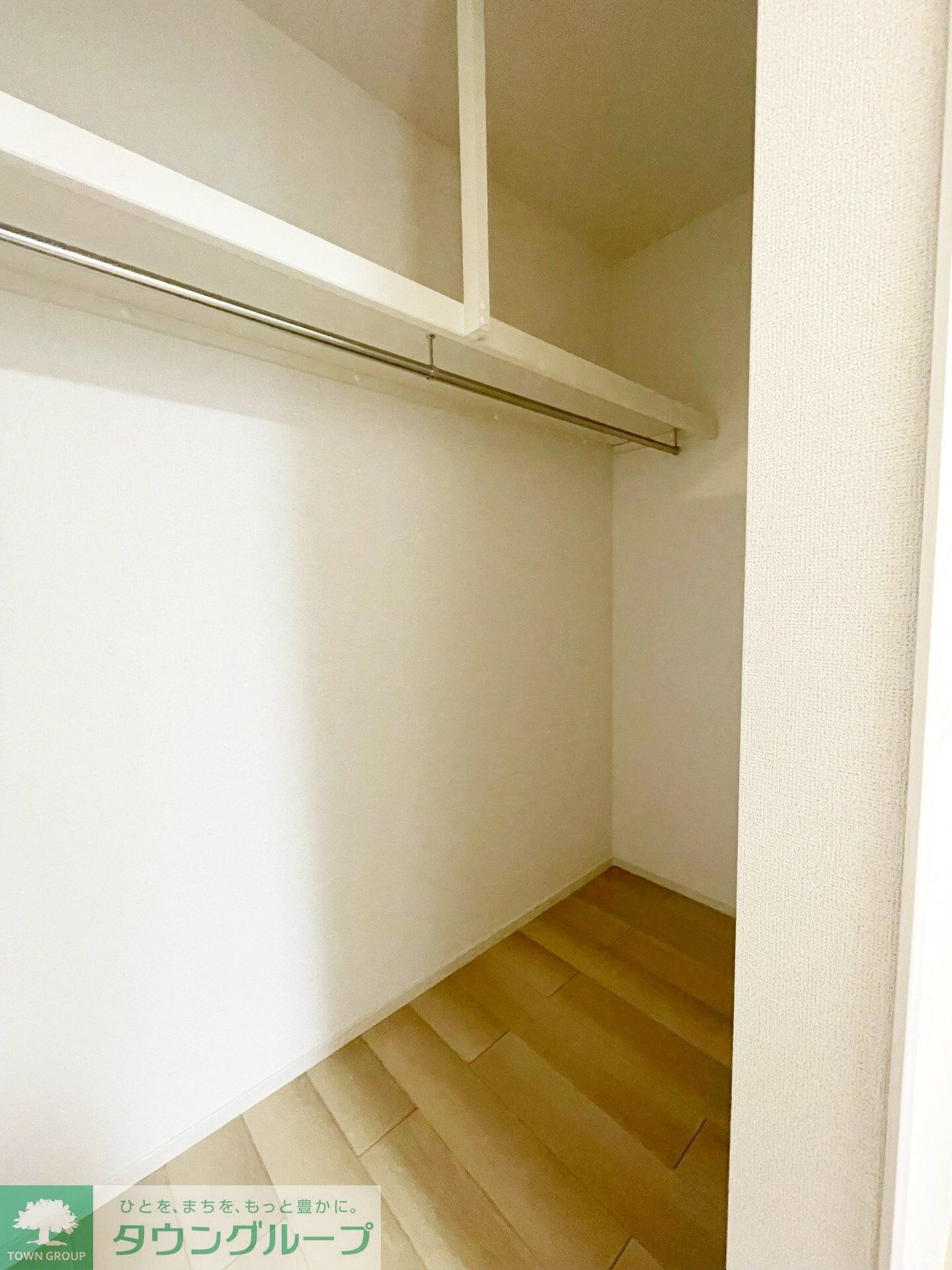 アヴァロンの物件内観写真