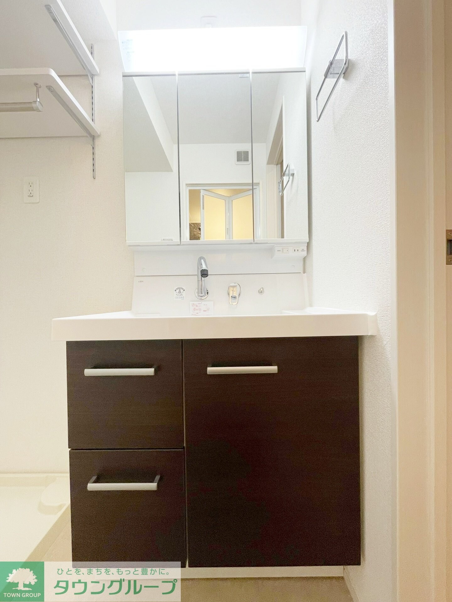 アヴァロンの物件内観写真