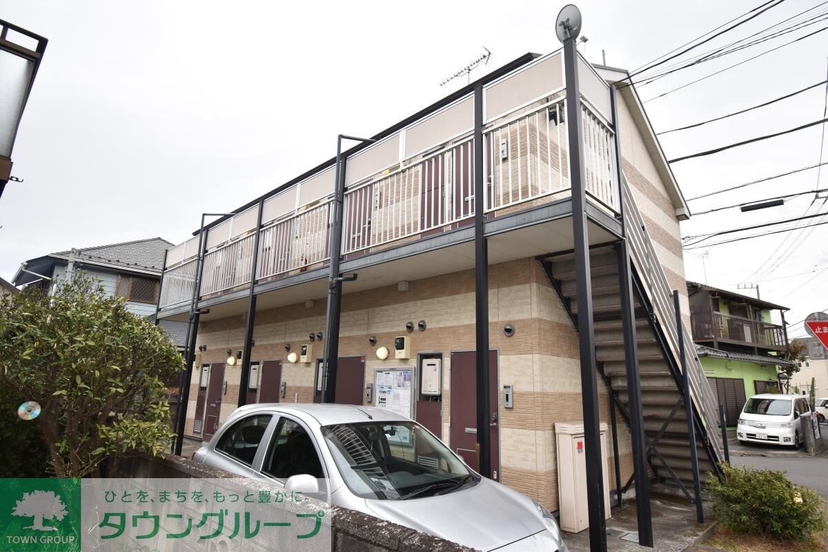 レオパレスアルテミスの物件外観写真