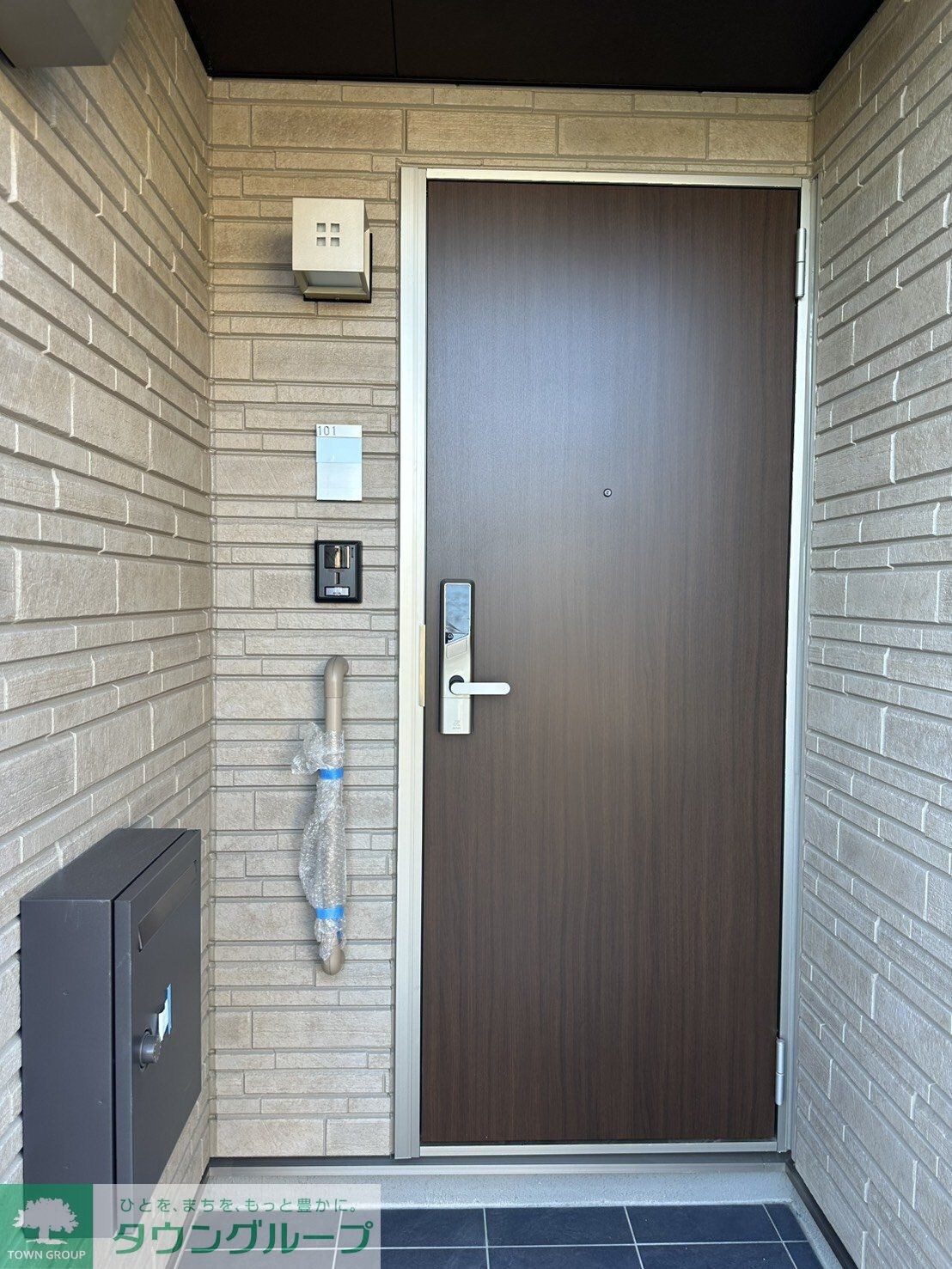 ファビラスハウスA棟の物件内観写真