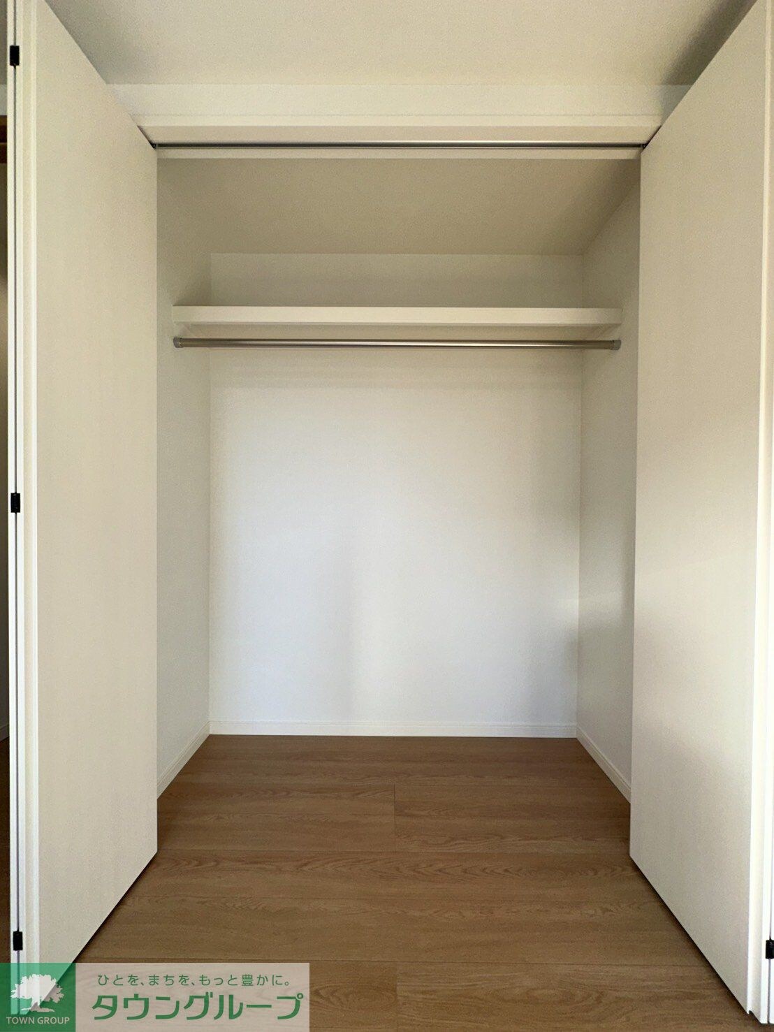 ファビラスハウスA棟の物件内観写真