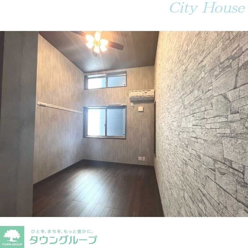 ティナ小田急相模原IIの物件内観写真