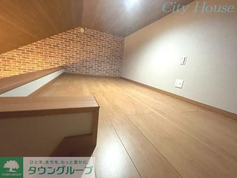 ティナ小田急相模原IIの物件内観写真