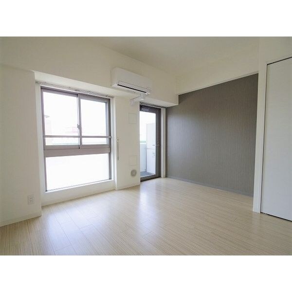 アクアヒルズの物件内観写真