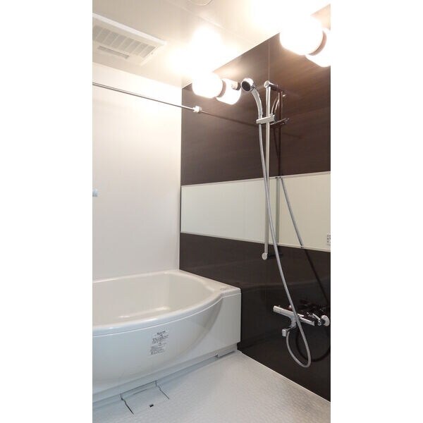 アクアブルーの物件内観写真