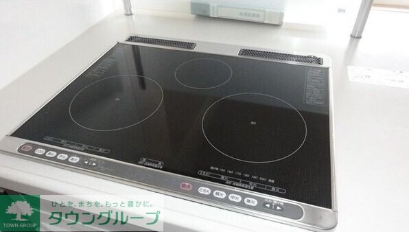 アーデン泉プレミアの物件内観写真