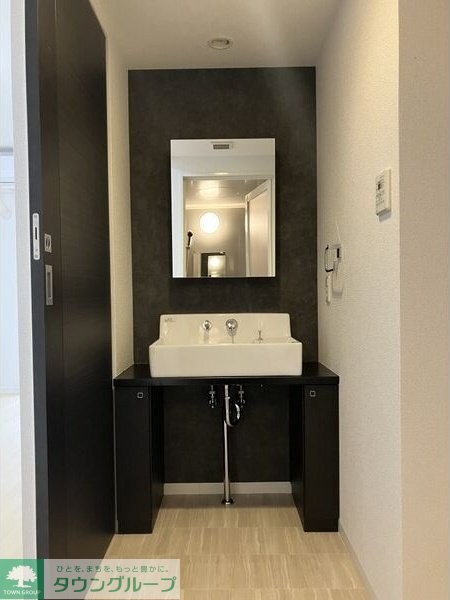 アーデン泉プレミアの物件内観写真