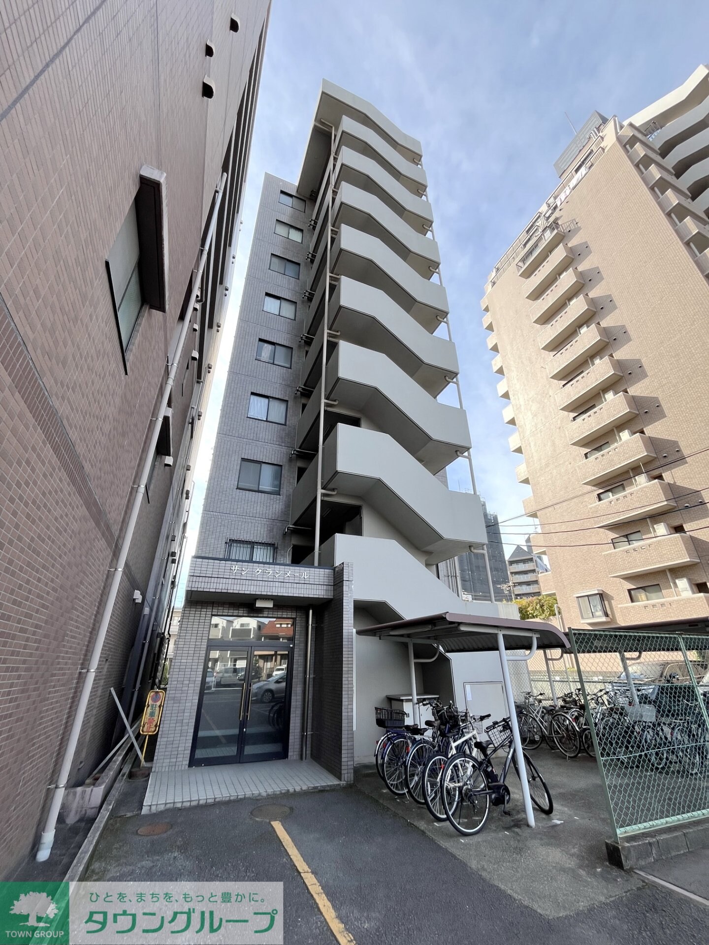 サングランメールの物件外観写真