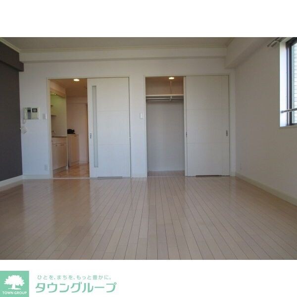 リバーフロントレジデンスの物件内観写真