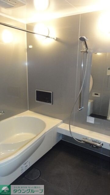 アーデン泉プレミアの物件内観写真