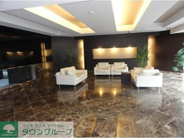 アーデン泉プレミアの物件内観写真