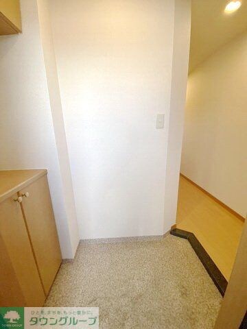 ロイヤルピジョン岩塚の物件内観写真