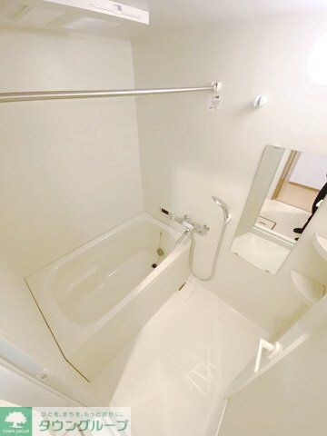 ロイヤルピジョン岩塚の物件内観写真