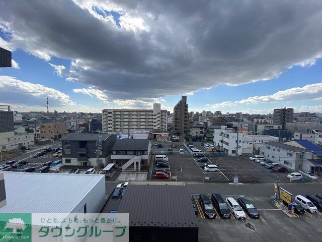 ロイヤルピジョン岩塚の物件内観写真