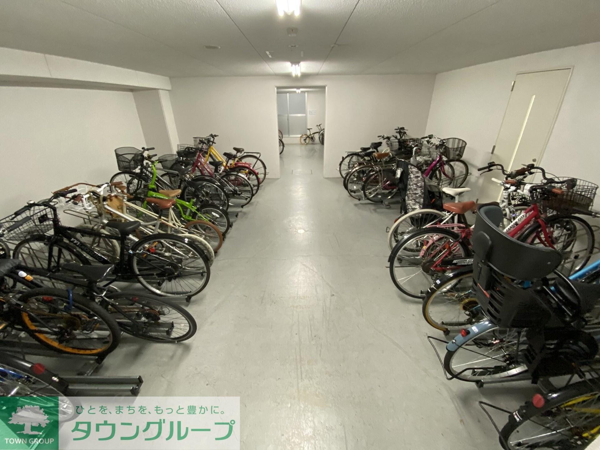 カスタリア伏見の物件内観写真